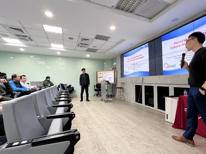 韓國Tae-Woo Lee教授圖片